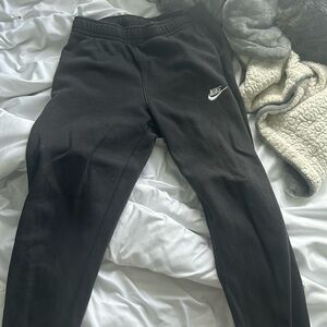 nike black size small men’s sweatpants